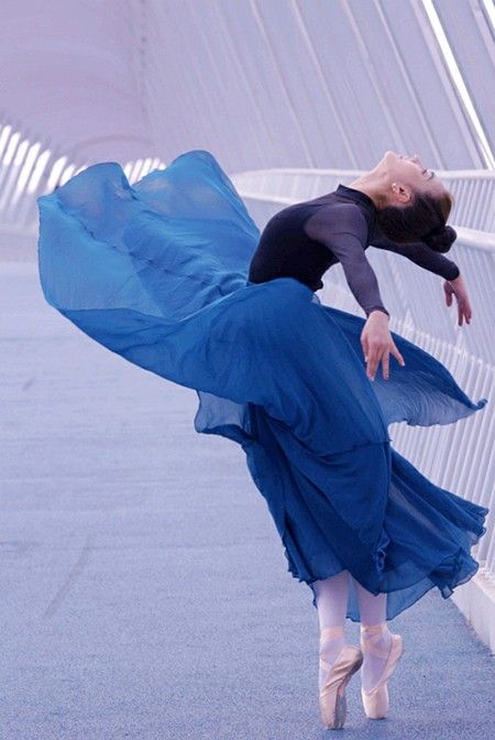 蓝色芭蕾舞与写真艺术拍摄之美